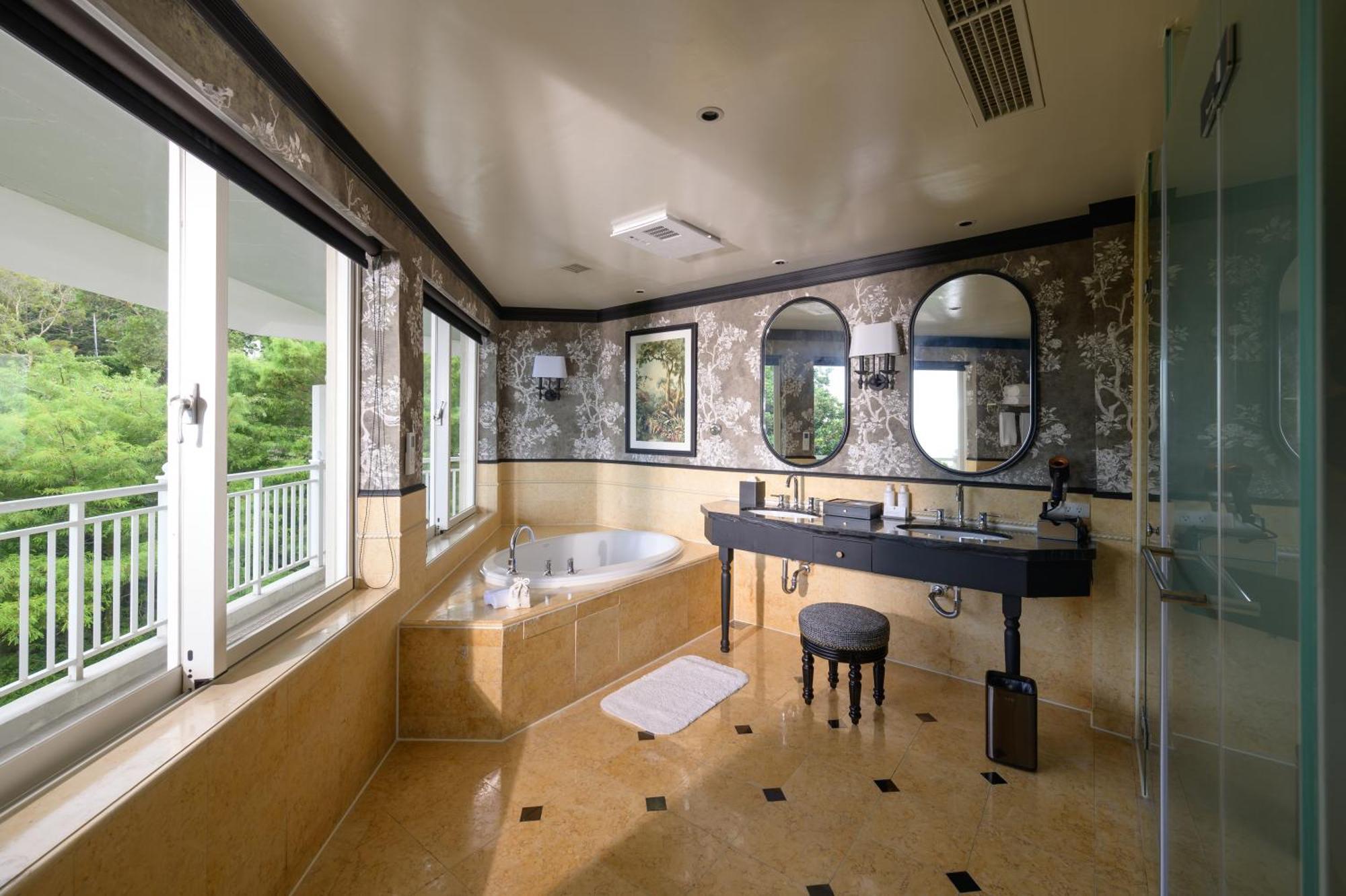 فندق فارجلوري Yanliau الغرفة الصورة A bathroom in a hotel